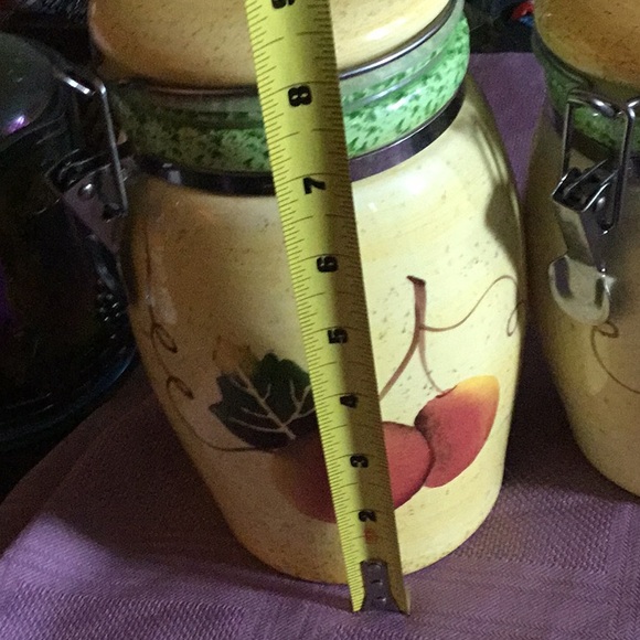 4 piece ceramic canister set - Picture 3 of 8